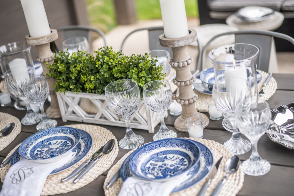 Blue and white backyard tablescape