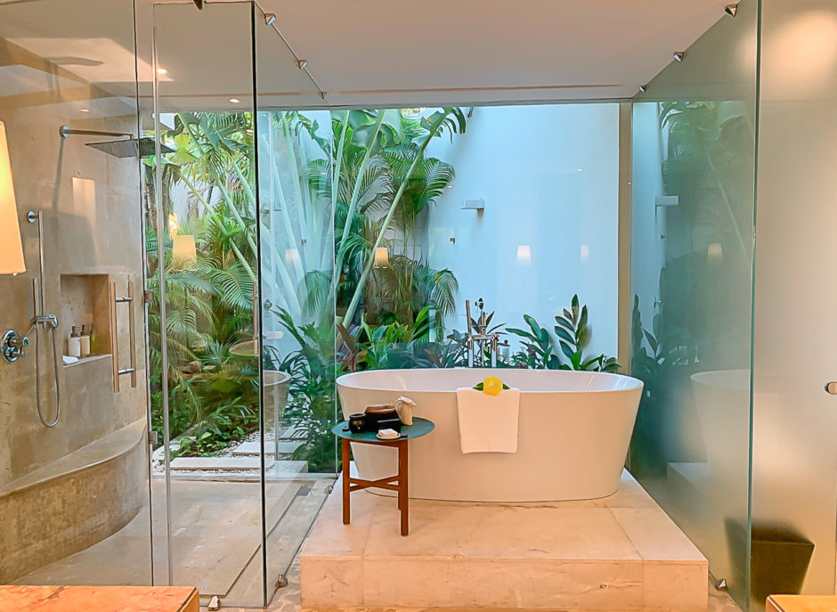 Rosewood Mayakoba Bath Tub
