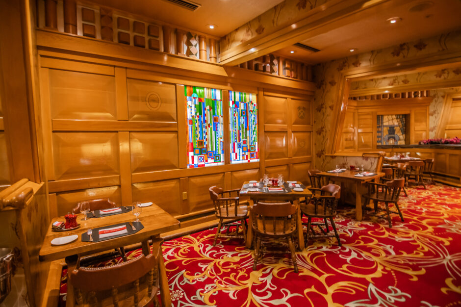 The Broadmoor Restaurant