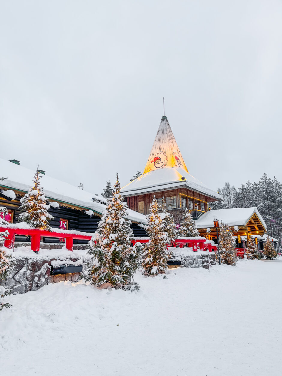 Santa-Clause-Village-Rovaniemi