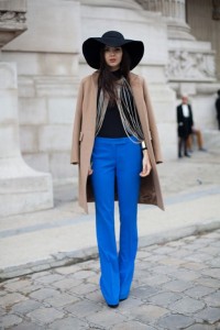 over the shoulder spring coat trend7