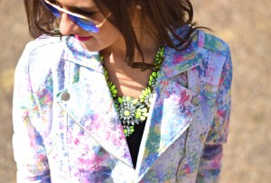 neon bauble necklace