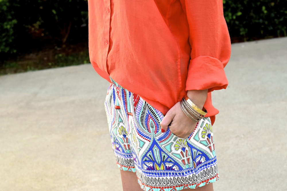 printed katydid shorts