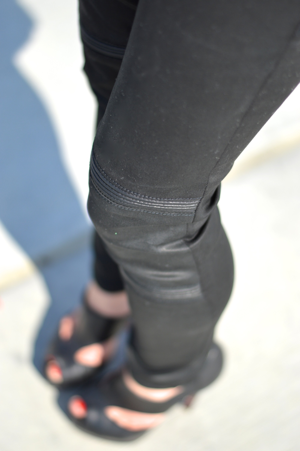 DL1961 Black Moto Jeans