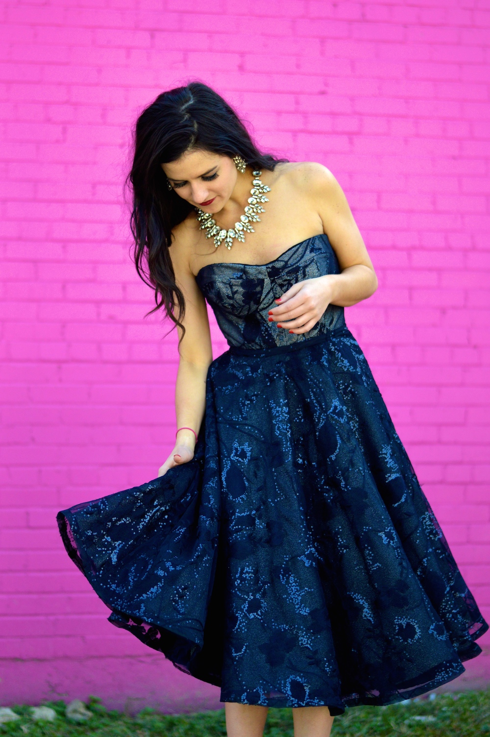 Lucy Dang Fashion Blogger