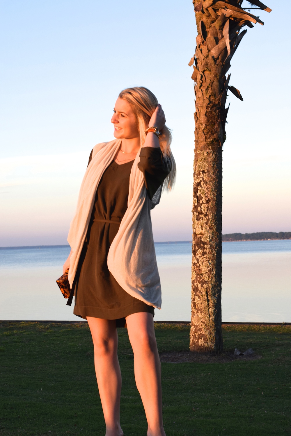 SWFW Beach outfit