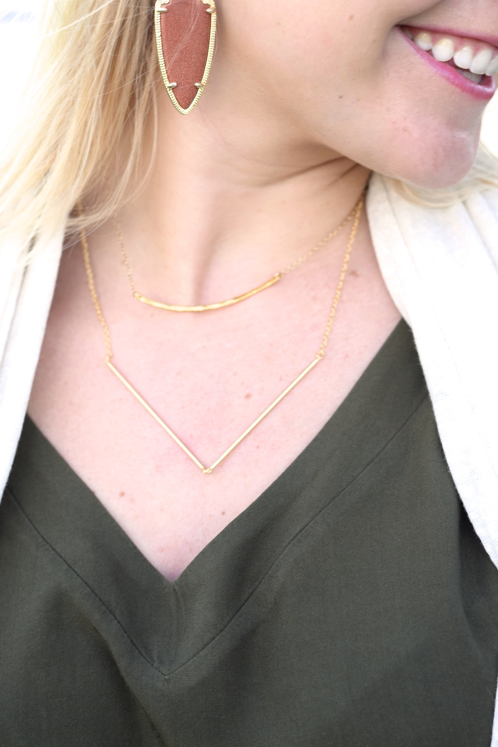 kendra scott brown earrings