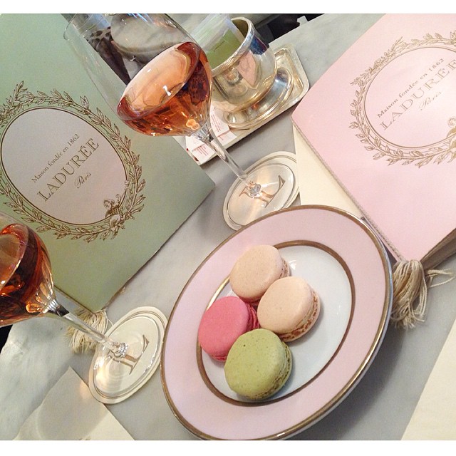 Harrods Macaroon