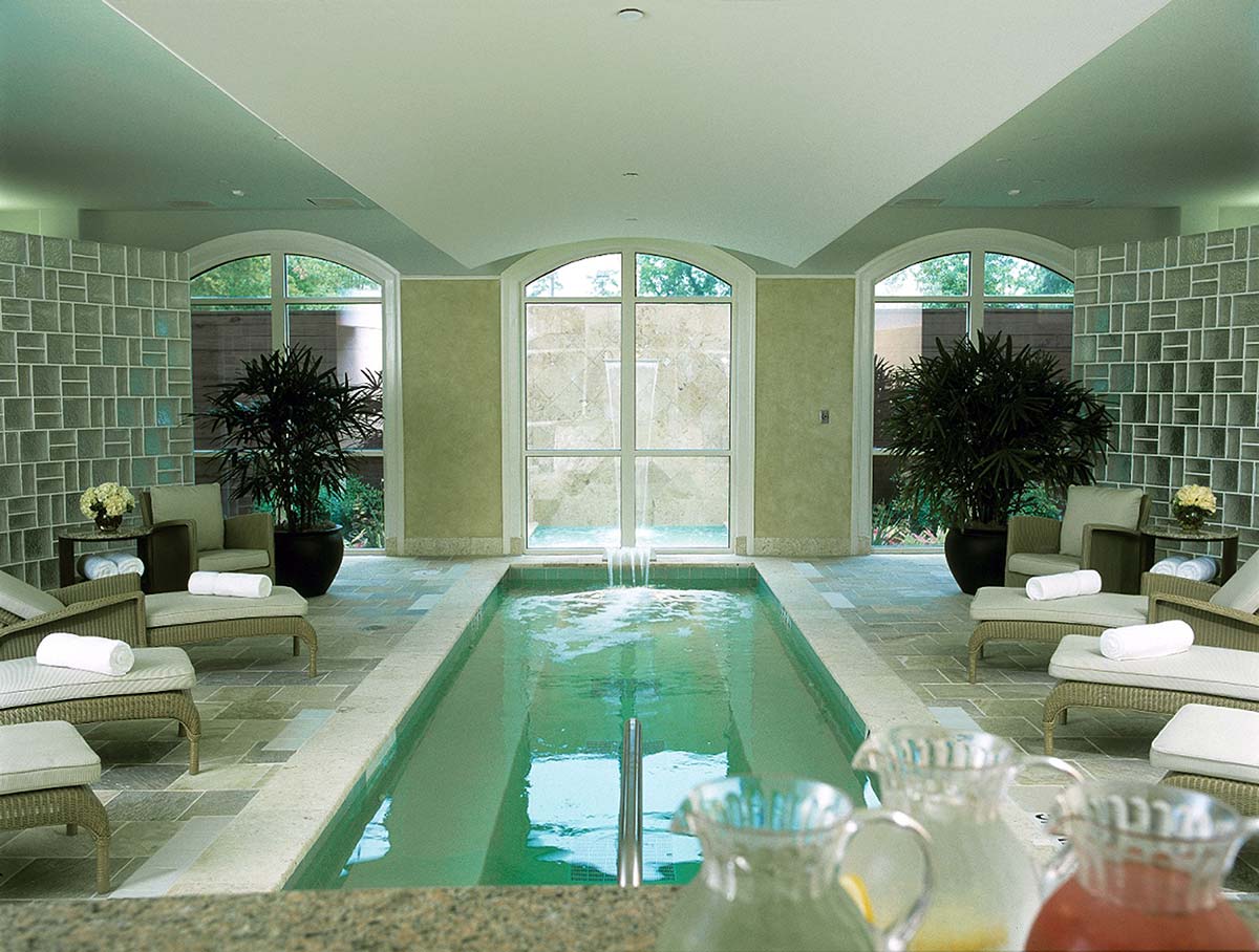 Houstonian Hotel Float-Pool