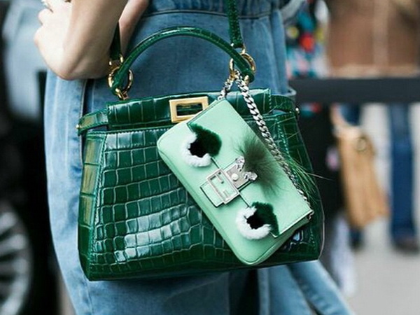 fendi_micro_bag1