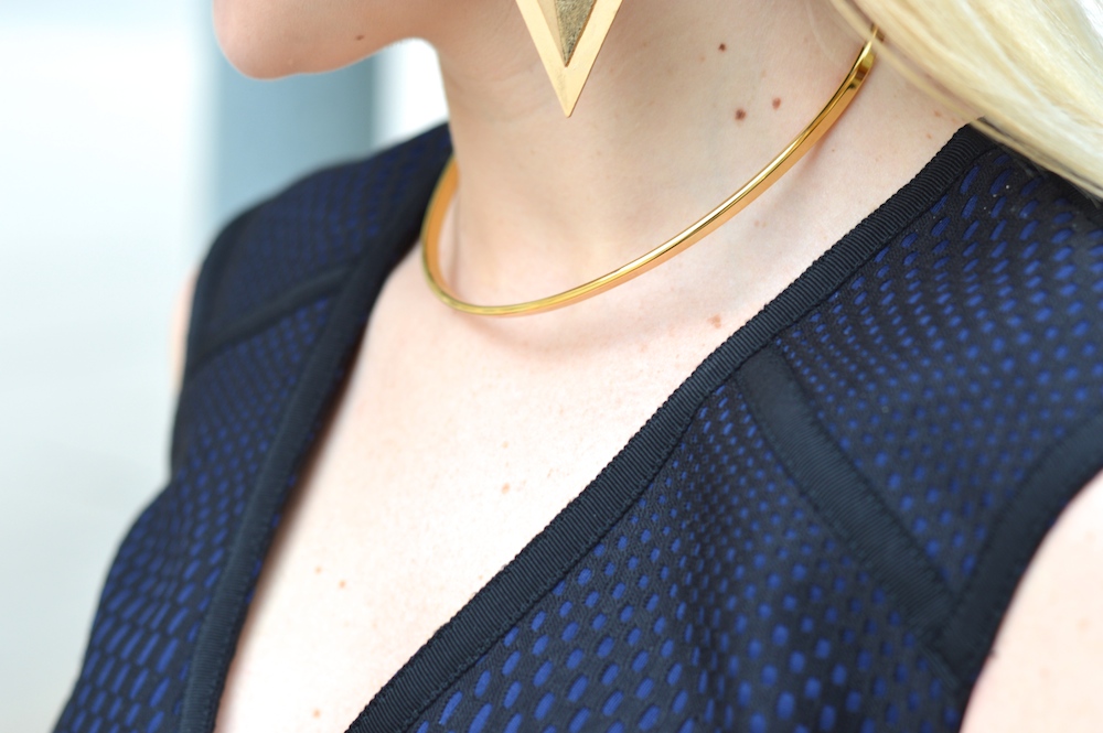 Elle Gray Gold Minimal Choker
