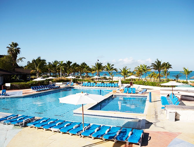 club med turks and caicos pool