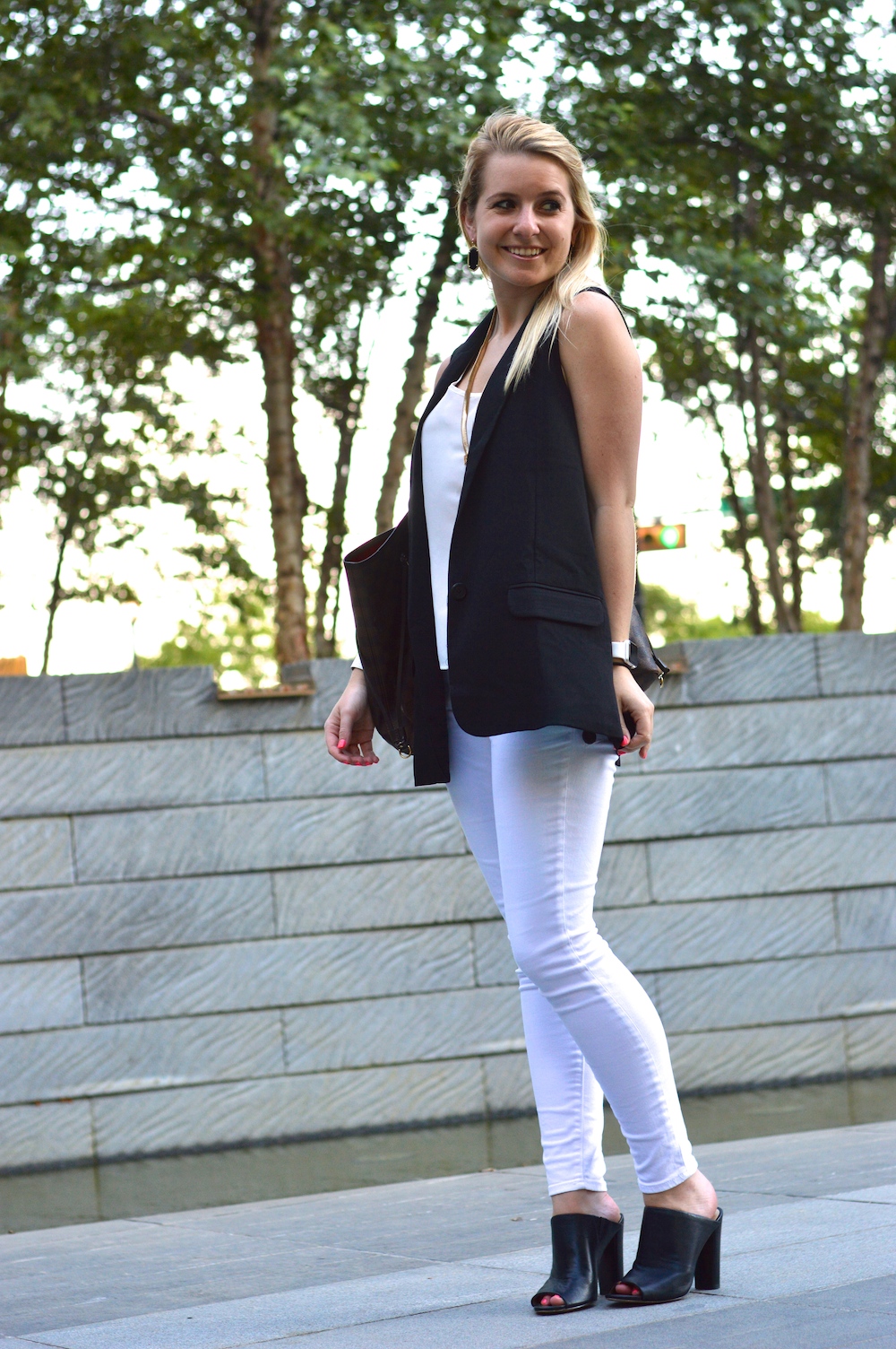 white skinny jeans mules