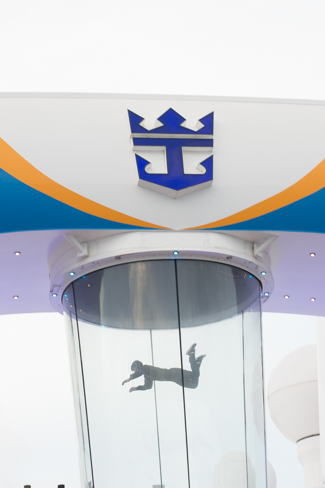 royal caribbean anthem of the seas come seek idly