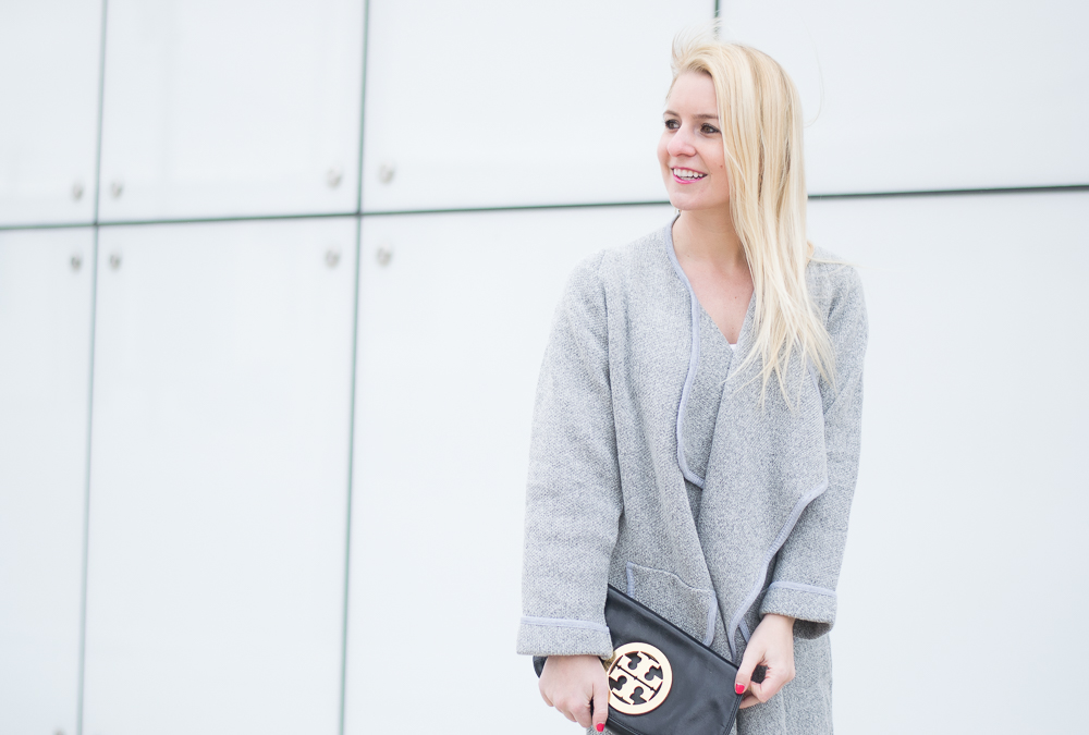 gray one size fits all sweater