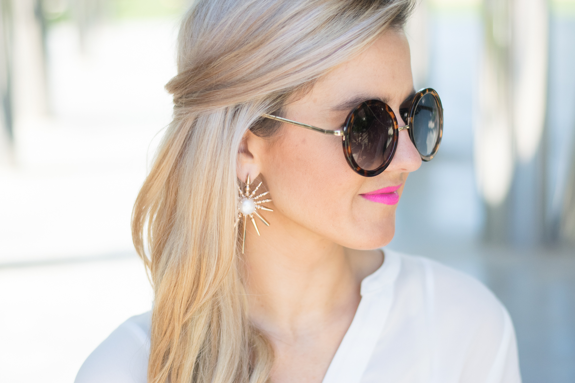 kendra scott gold pearl starbust earrings