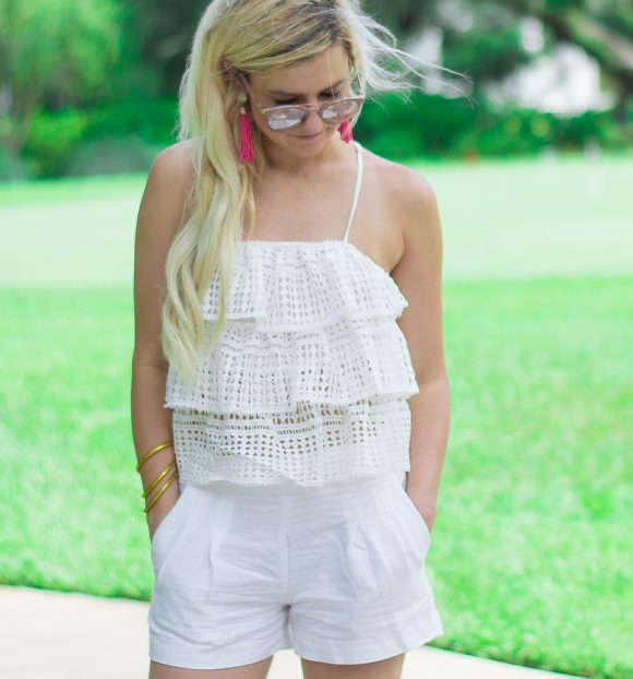 white-preppy-summer-oufit
