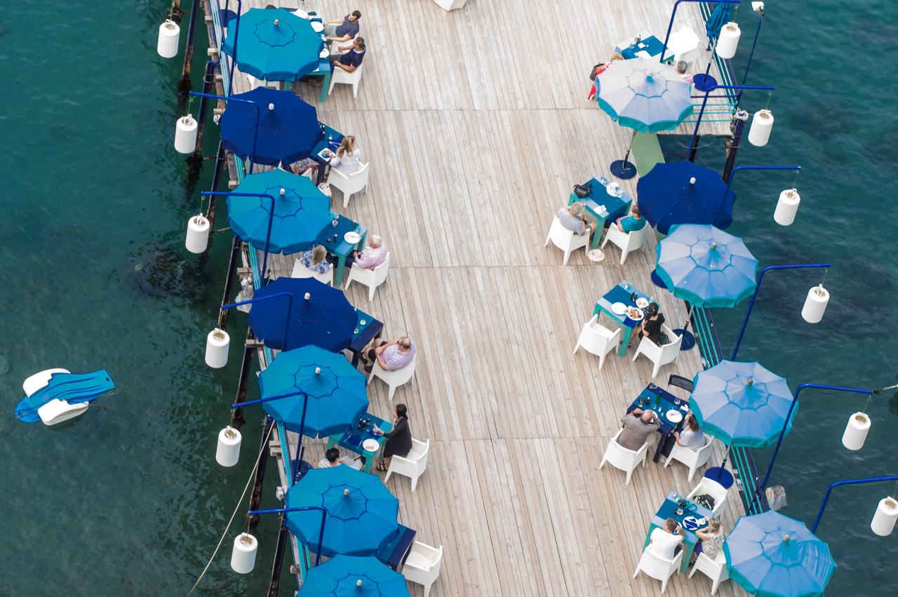 sorrento-umbrella-pier-city-guide
