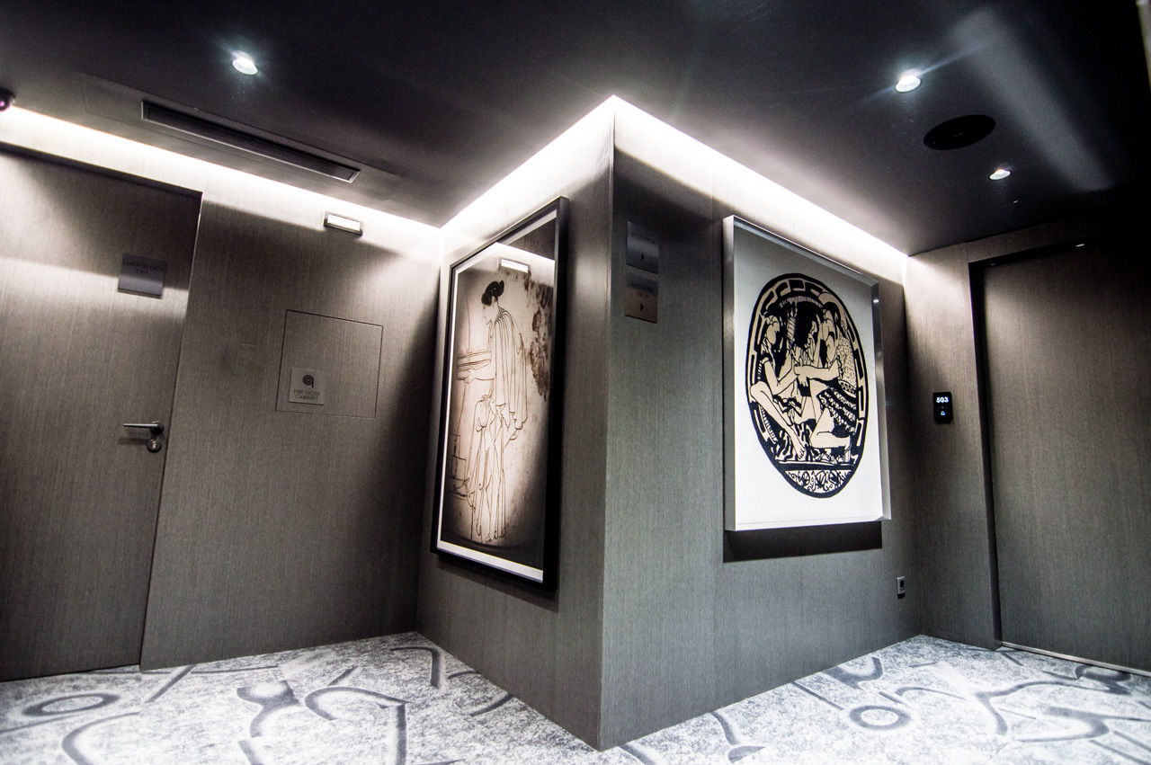 athenswas-hotel-athens-greece-hallway