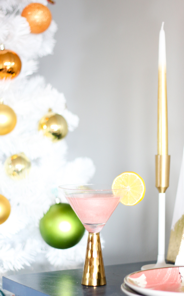 swirly-cocktail-champagne-new-years-eve-recipe