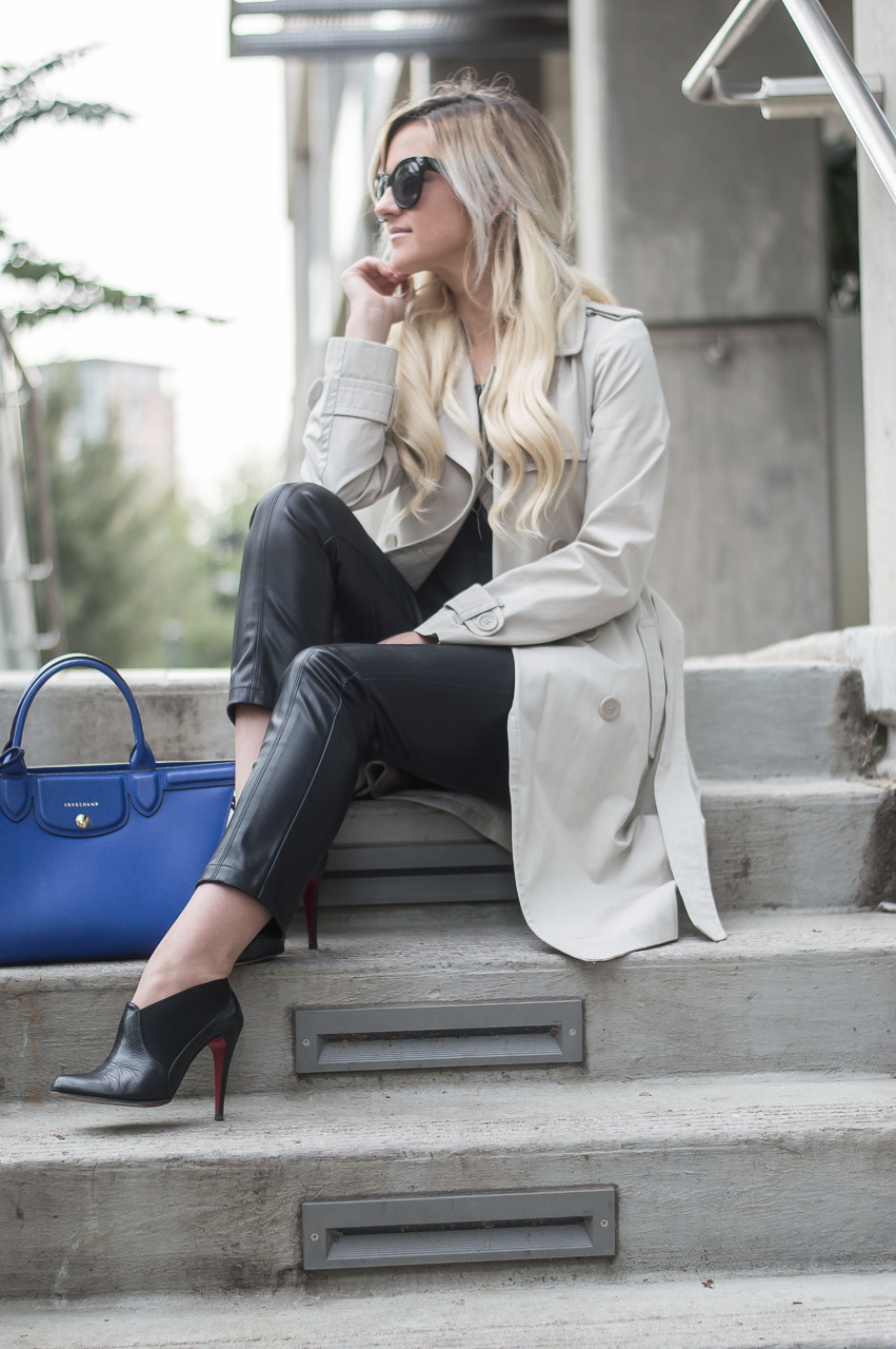How To Wear A Trench Coat (7 of 17)