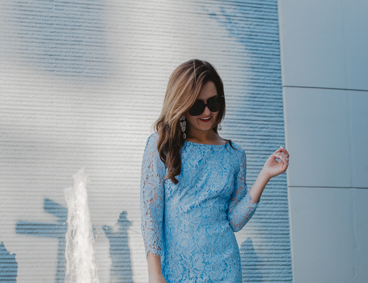 tips for dressing for summer weddings