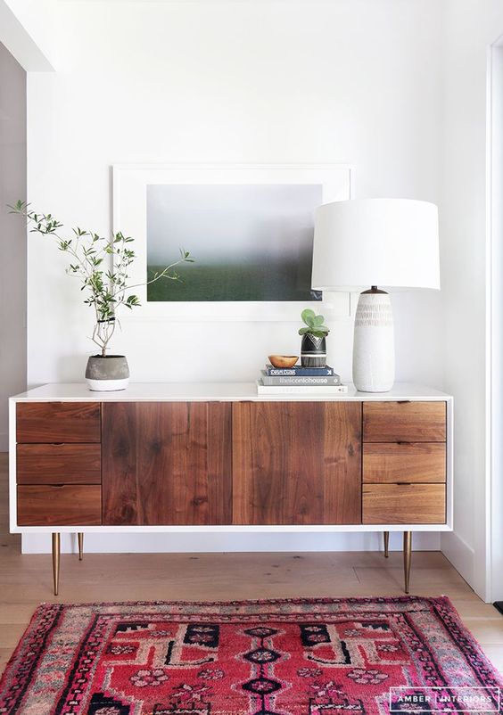 Mid-Century Modern Console Pink Rug