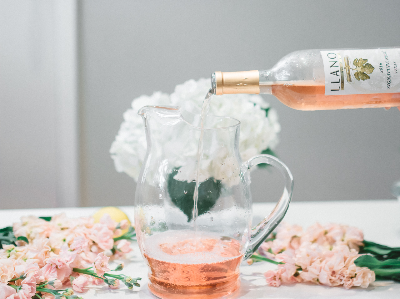 Llano Wine Summer Rose Spritzer Cocktail (12 of 26)