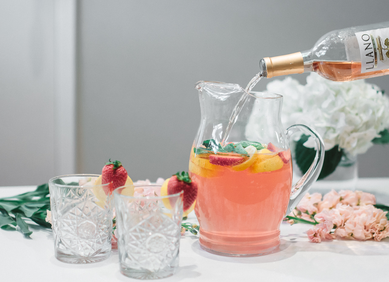 Llano Wine Summer Rose Spritzer Cocktail (15 of 26)