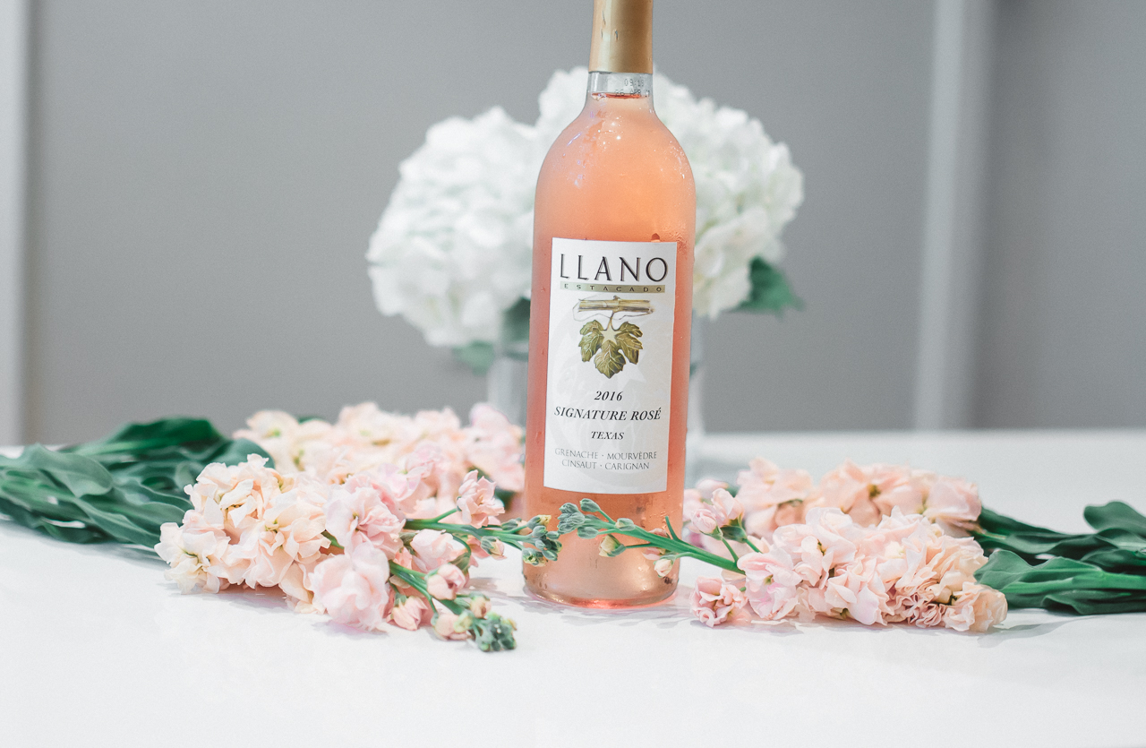 Llano Wine Summer Rose Spritzer Cocktail (5 of 26)