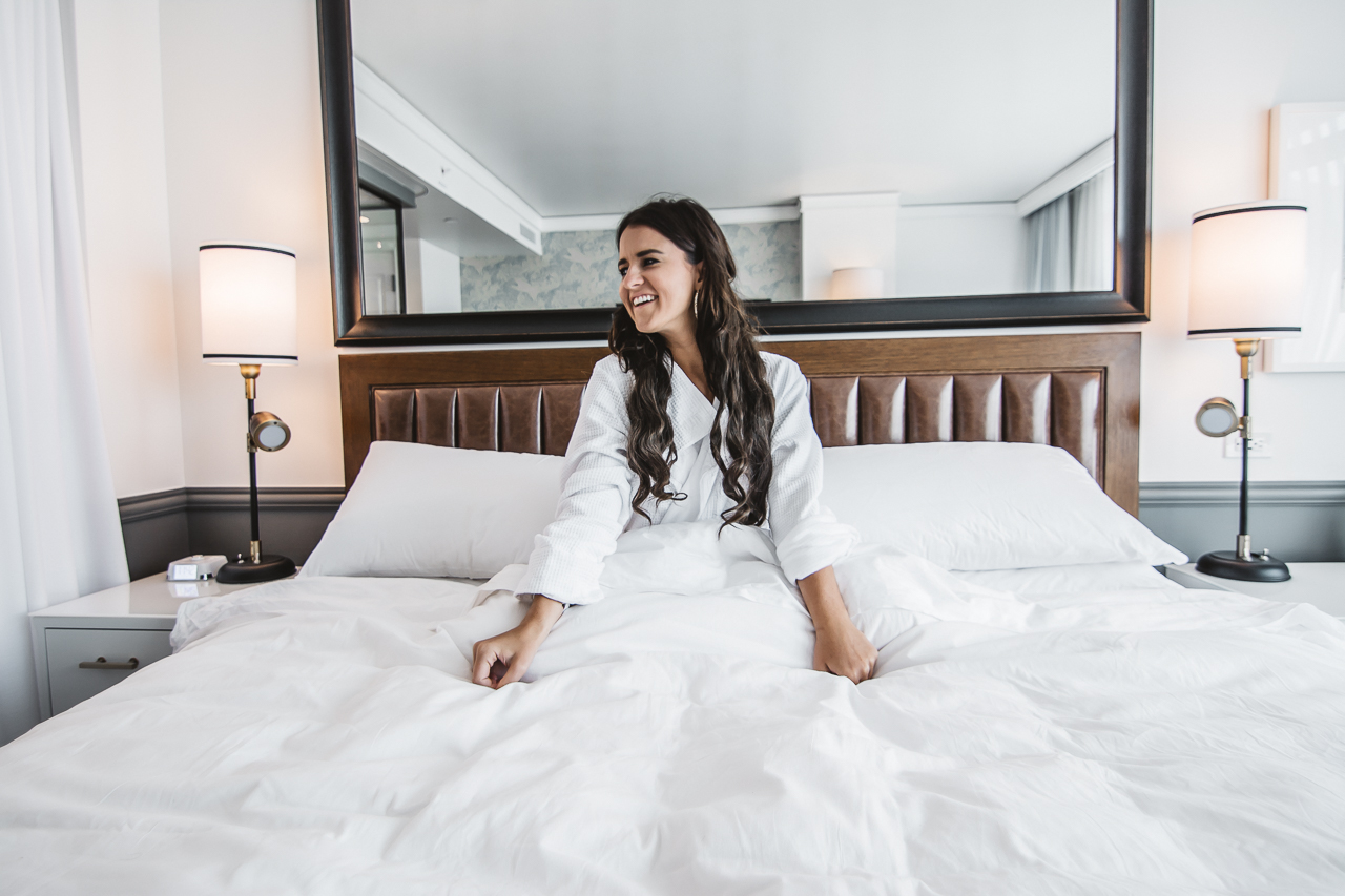 Unlock Radiant Mornings: The 10 Best Night Creams for Youthful Skin in 2024