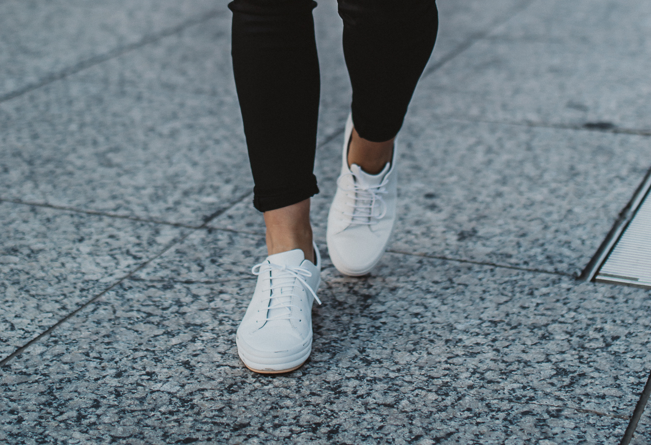 white sneakers for fall