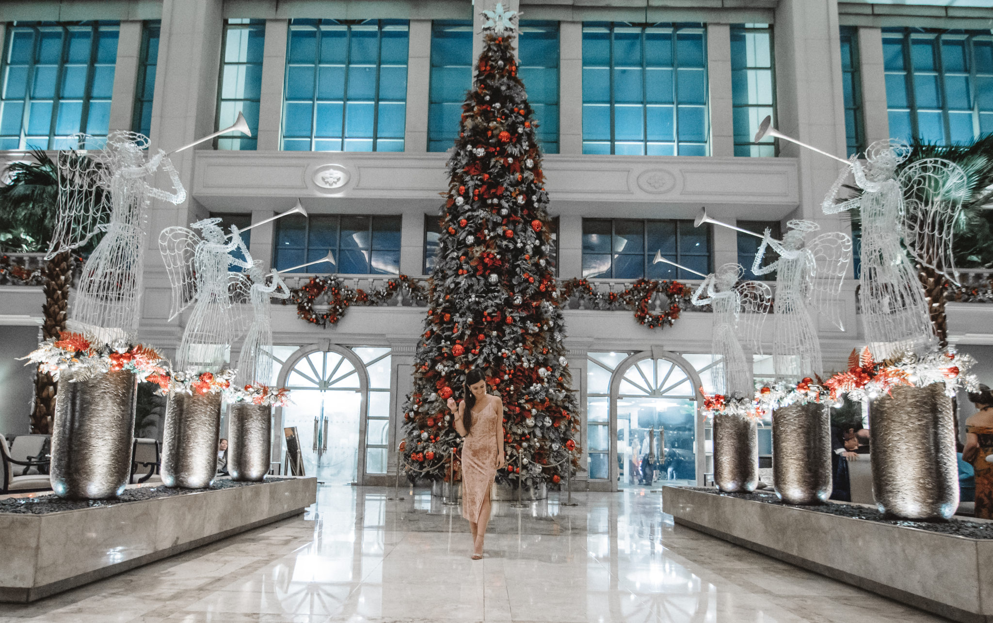 Manila City Guide-Peninsula Hotel Manila Christmas