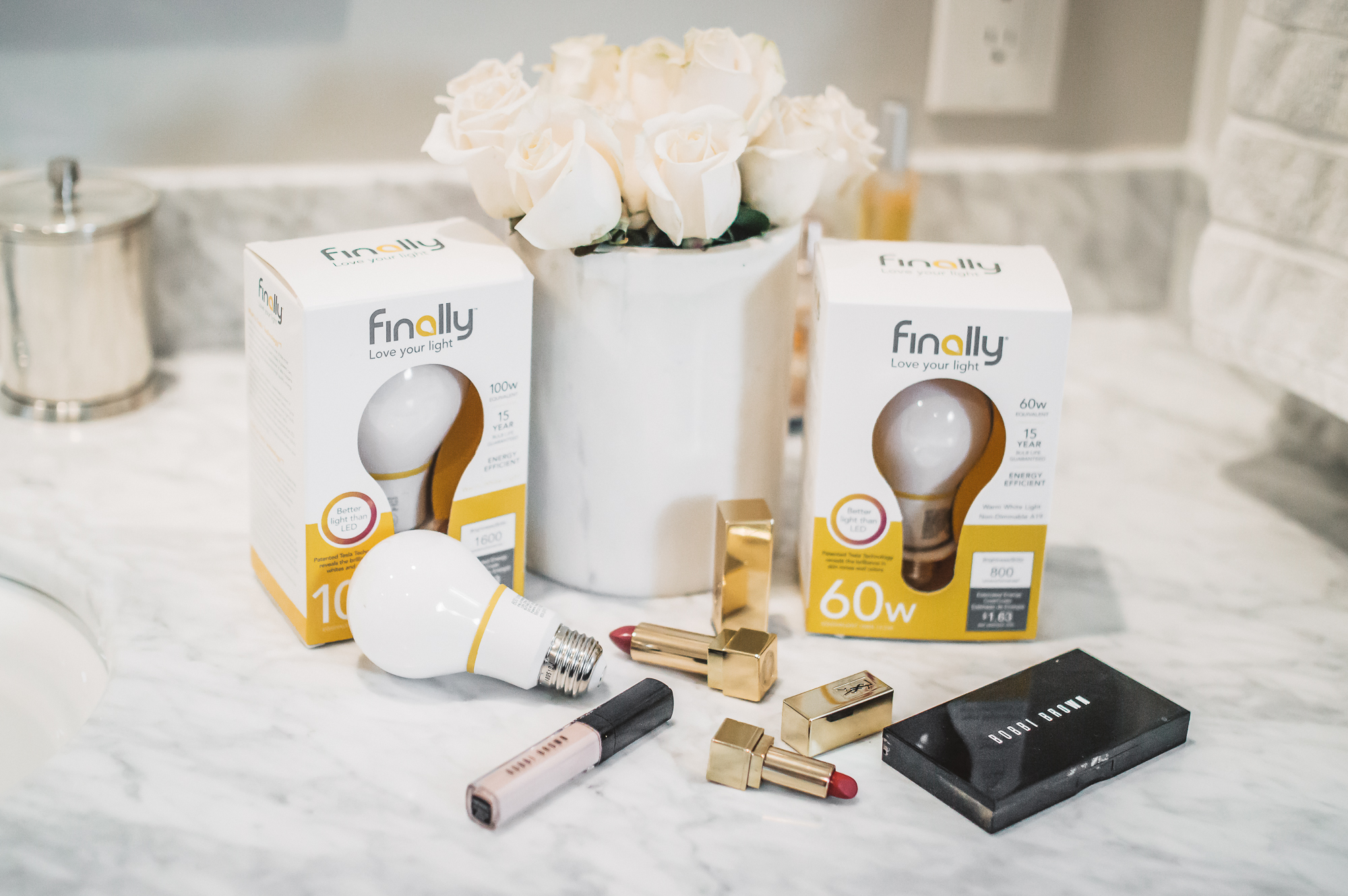 light bulbs for makeup mirror