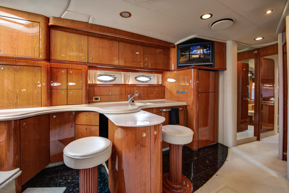CRAIC Yacht Cabo