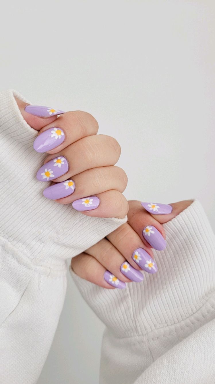 10 Stylish Nail Trends To Try This Season