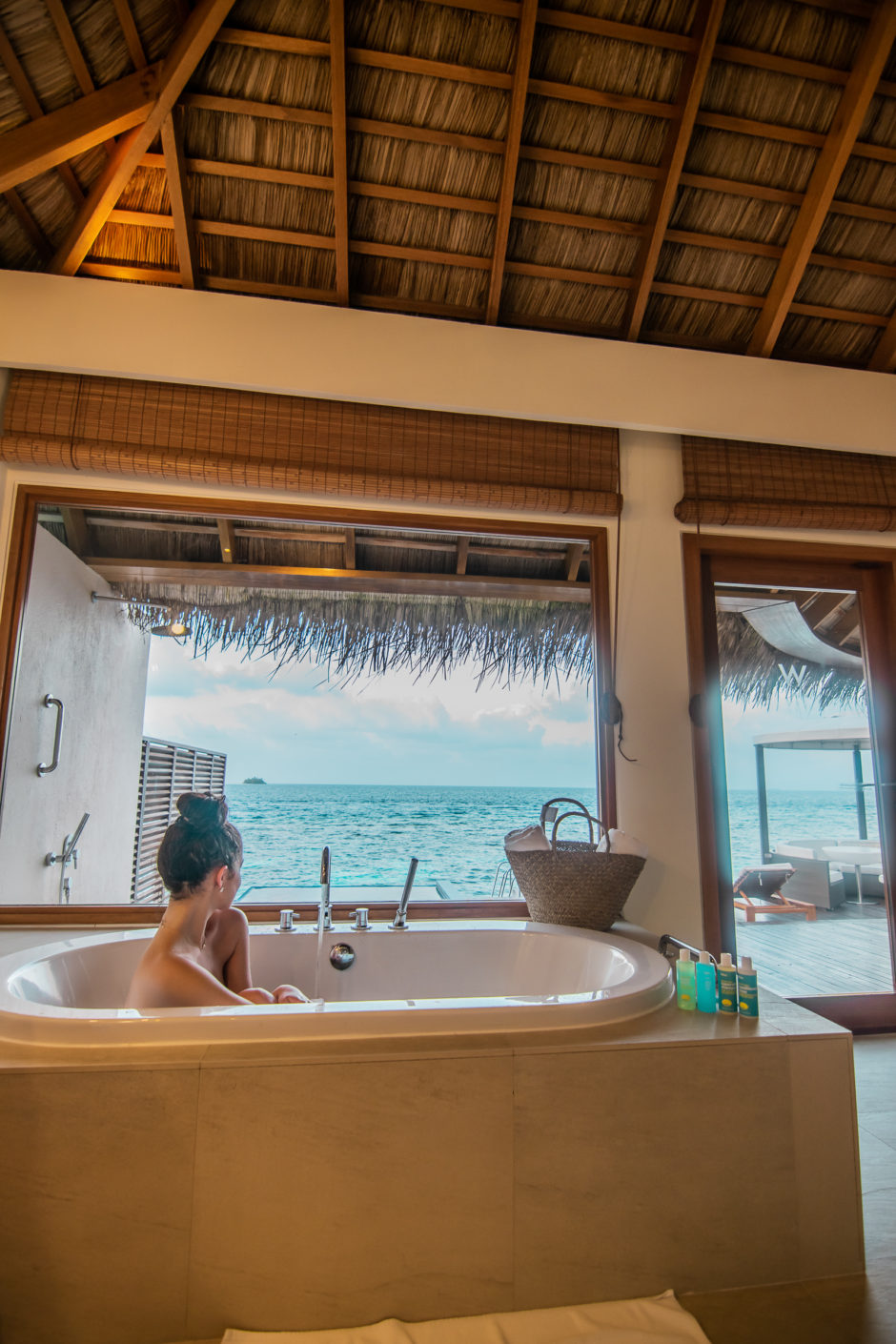 W Maldives Tub