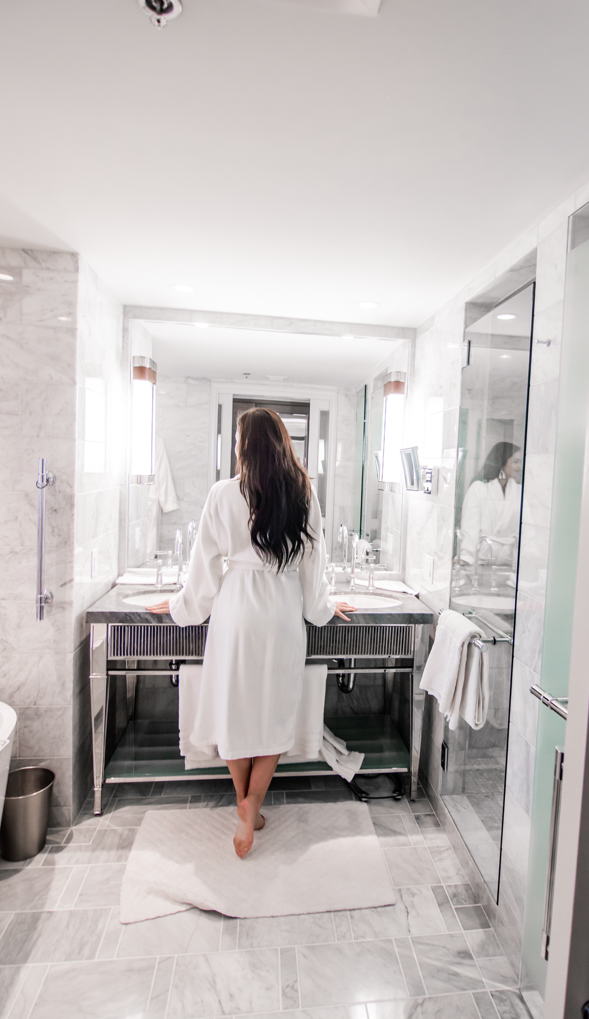 From Tub to Spa: Turning a Basic Bathroom into a Wellness Retreat